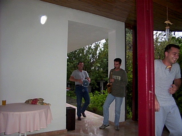 Çalışma sonrası Mehmetin evine gittik